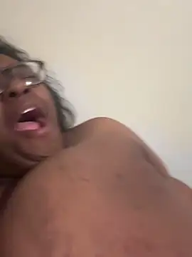 bunbun420247 online show from 12-02-25, 07:54