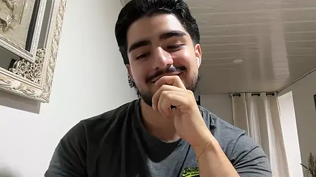 zayn maximoff online show from 05-14-26, 03:03
