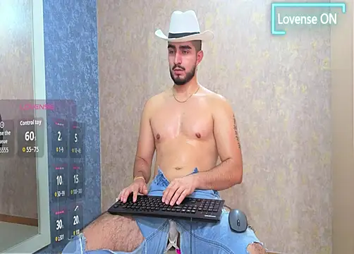 Snapshot of zayn_maximoff chatting on 12-16-25, 01:26 zayn maximoff online show from 12-16-25, 01:26