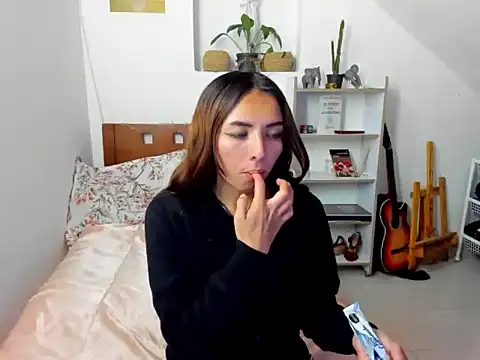 megan doll2123 online show from 12-16-25, 08:35