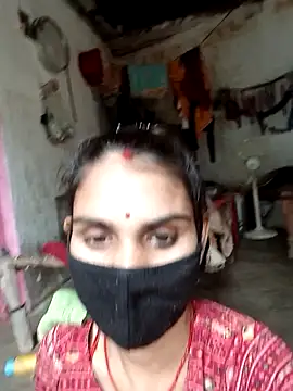 Snapshot of Nishaa_ji chatting on 10-11-25, 09:54 Nishaa ji online show from 10-11-25, 09:54