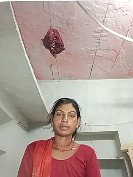 Snapshot of Mansi_ji chatting on 10-18-25, 11:40 Mansi ji online show from 10-18-25, 11:40