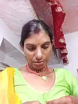 Snapshot of Mansi_ji chatting on 10-10-25, 06:20 Mansi ji online show from 10-10-25, 06:20