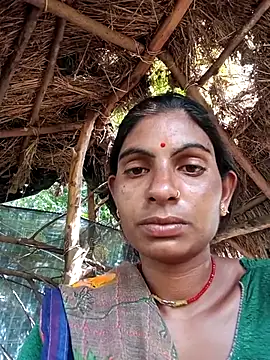 Snapshot of Mansi_ji chatting on 09-24-25, 07:48 Mansi ji online show from 09-24-25, 07:48