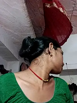 Snapshot of Mansi_ji chatting on 09-20-25, 03:06 Mansi ji online show from 09-20-25, 03:06