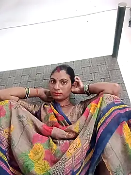 Snapshot of Mansi_ji chatting on 09-13-25, 07:52 Mansi ji online show from 09-13-25, 07:52