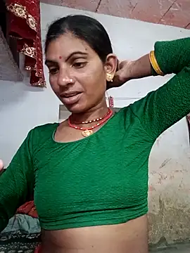 Snapshot of Mansi_ji chatting on 10-06-25, 09:26 Mansi ji online show from 10-06-25, 09:26