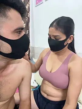 Sex Queen aaraya online show from 05-19-26, 07:15