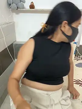 Sex Queen aaraya online show from 05-25-26, 10:25