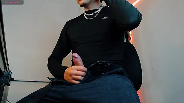 liamty luxor online show from 02-07-26, 06:32