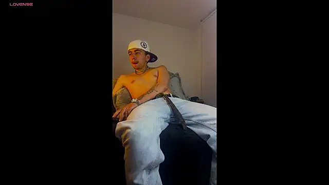 liamty luxor online show from 10-08-25, 02:13