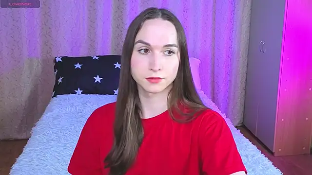 Snapshot of Angeel_Kate chatting on 06-18-26, 12:21 Angeel Kate online show from 06-18-26, 12:21