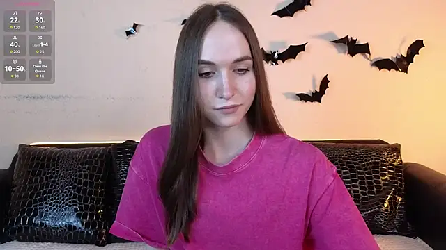 Angeel Kate online show from 11-18-25, 11:35