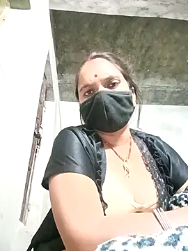 suhani sharmj online show from 12-17-25, 04:23