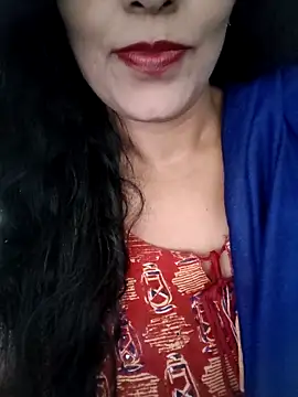 Snapshot of Deepa_Sharma143 chatting on 09-10-25, 05:17 Deepa Sharma143 online show from 09-10-25, 05:17