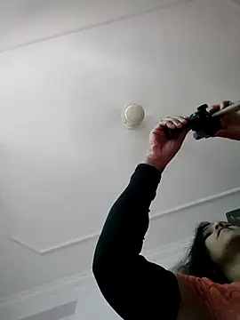 Snapshot of Deepa_Sharma143 chatting on 09-14-25, 02:12 Deepa Sharma143 online show from 09-14-25, 02:12