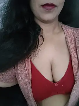 Snapshot of Deepa_Sharma143 chatting on 06-26-26, 02:17 Deepa Sharma143 online show from 06-26-26, 02:17
