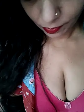 Snapshot of Deepa_Sharma143 chatting on 09-27-25, 01:56 Deepa Sharma143 online show from 09-27-25, 01:56