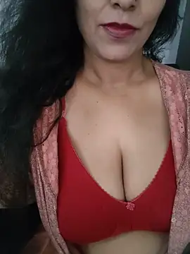 Snapshot of Deepa_Sharma143 chatting on 06-19-26, 01:44 Deepa Sharma143 online show from 06-19-26, 01:44