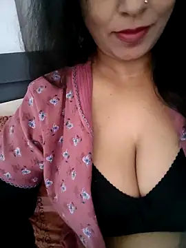 Deepa Sharma143 online show from 03-02-26, 08:43