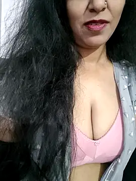 Deepa Sharma143 online show from 03-01-26, 01:38