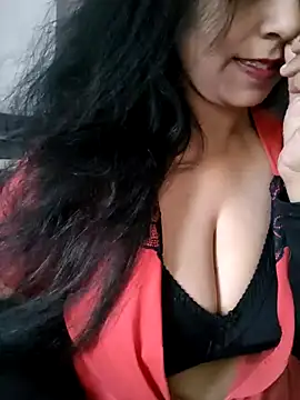 Deepa Sharma143 online show from 03-11-26, 01:43