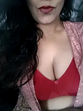 Snapshot of Deepa_Sharma143 chatting on 04-20-26, 01:52 Deepa Sharma143 online show from 04-20-26, 01:52