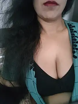 Snapshot of Deepa_Sharma143 chatting on 05-22-26, 01:58 Deepa Sharma143 online show from 05-22-26, 01:58