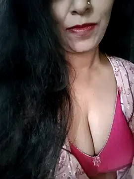 Snapshot of Deepa_Sharma143 chatting on 10-17-25, 01:20 Deepa Sharma143 online show from 10-17-25, 01:20