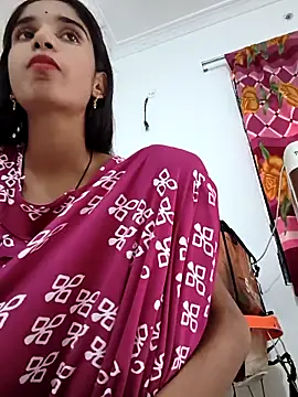 Snapshot of Hot-Soniya2 chatting on 09-24-25, 07:37 Hot-Soniya2 online show from 09-24-25, 07:37