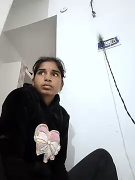 Hot-Soniya2 online show from 01-12-26, 04:19