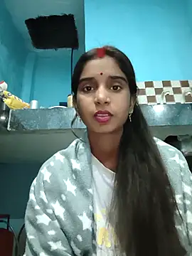 Hot-Soniya2 online show from 11-17-25, 03:49