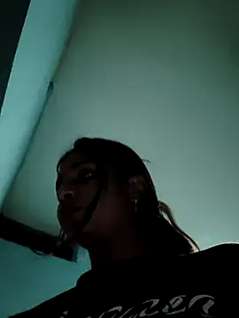 Hot-Soniya2 online show from 11-08-25, 05:16