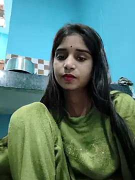 Hot-Soniya2 online show from 12-22-25, 08:47