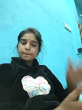 Hot-Soniya2 online show from 12-15-25, 03:51