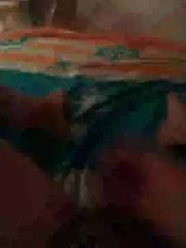 quieresleche1 online show from 11-17-25, 06:34