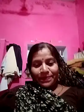 Snapshot of Hot_babli54 chatting on 09-18-25, 05:05 Hot babli54 online show from 09-18-25, 05:05