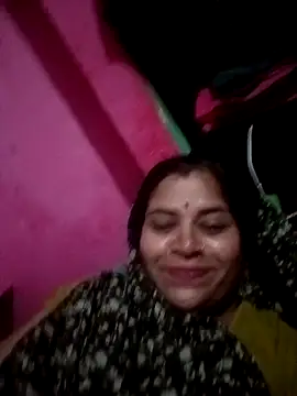 Snapshot of Hot_babli54 chatting on 10-06-25, 07:58 Hot babli54 online show from 10-06-25, 07:58