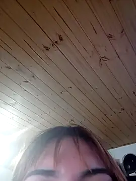 Snapshot of bellita13 chatting on 09-25-25, 04:46 bellita13 online show from 09-25-25, 04:46