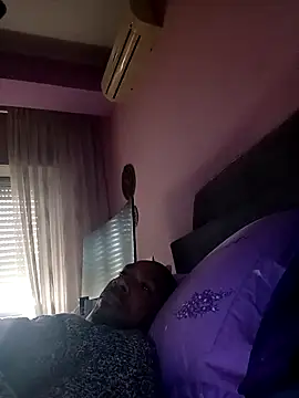 estrogeni online show from 03-28-26, 08:15