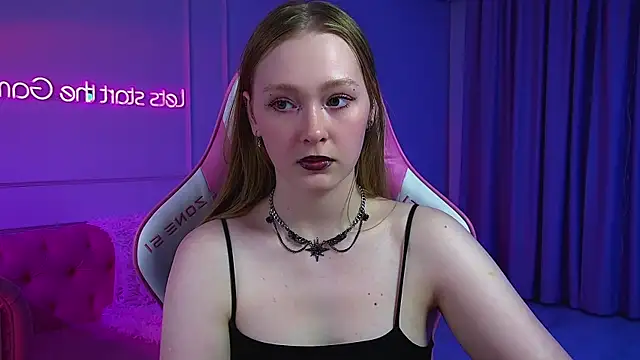 AgataFoxley online show from 05-27-26, 06:26
