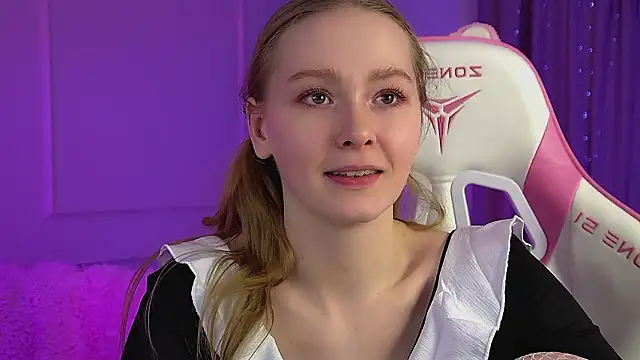 AgataFoxley online show from 03-08-26, 02:04