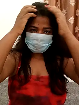 Snapshot of HAANNIAA chatting on 01-11-26, 08:16 HAANNIAA online show from 01-11-26, 08:16