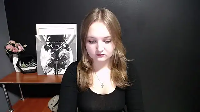 Snapshot of Mystic_nikole chatting on 09-25-25, 12:22 Mystic nikole online show from 09-25-25, 12:22