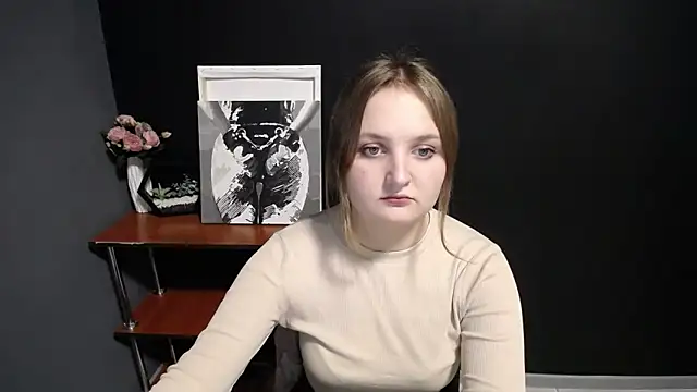 Snapshot of Mystic_nikole chatting on 10-06-25, 03:13 Mystic nikole online show from 10-06-25, 03:13