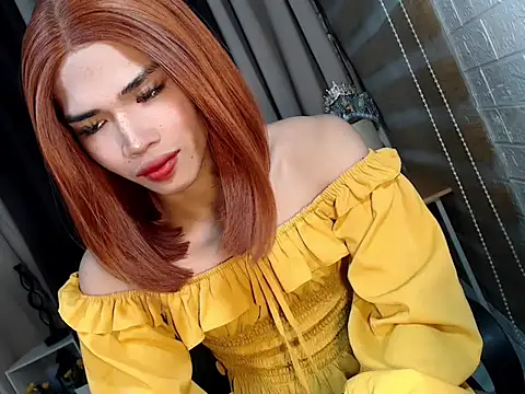 Snapshot of Miss_Cataluna69 chatting on 11-18-25, 06:39 Miss Cataluna69 online show from 11-18-25, 06:39