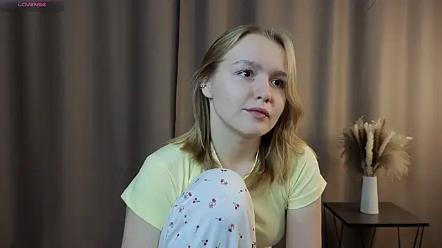 VinnieSerrano online show from 10-13-25, 02:07