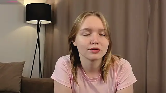 VinnieSerrano online show from 10-06-25, 02:07