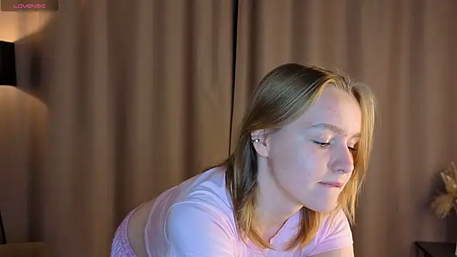 VinnieSerrano online show from 10-25-25, 02:07