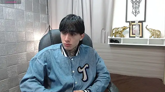 Iantwink18 online show from 02-24-26, 07:37